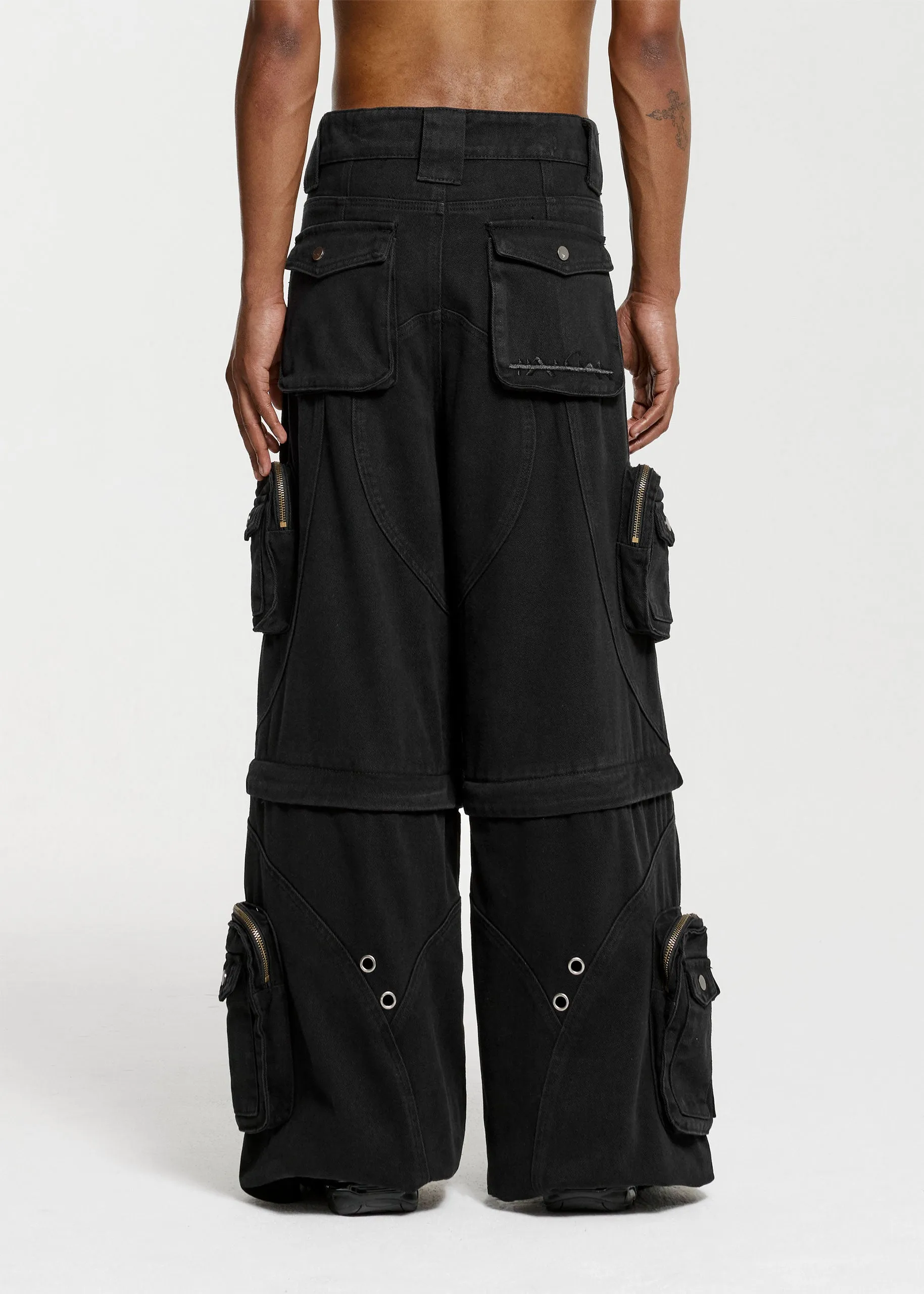 KARGO PANTS - BLACK