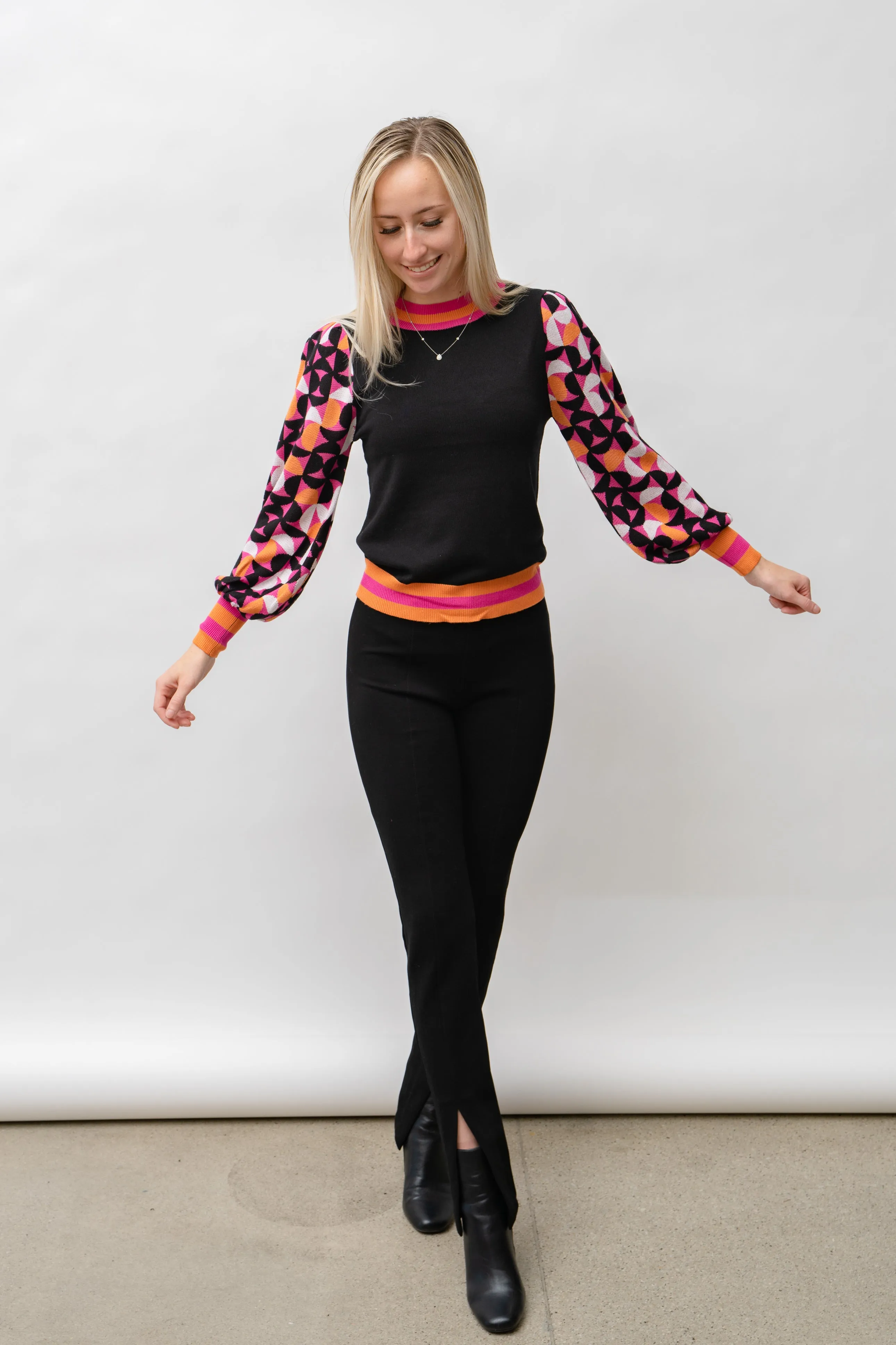 Rylee GEO PATTERN  SWEATER