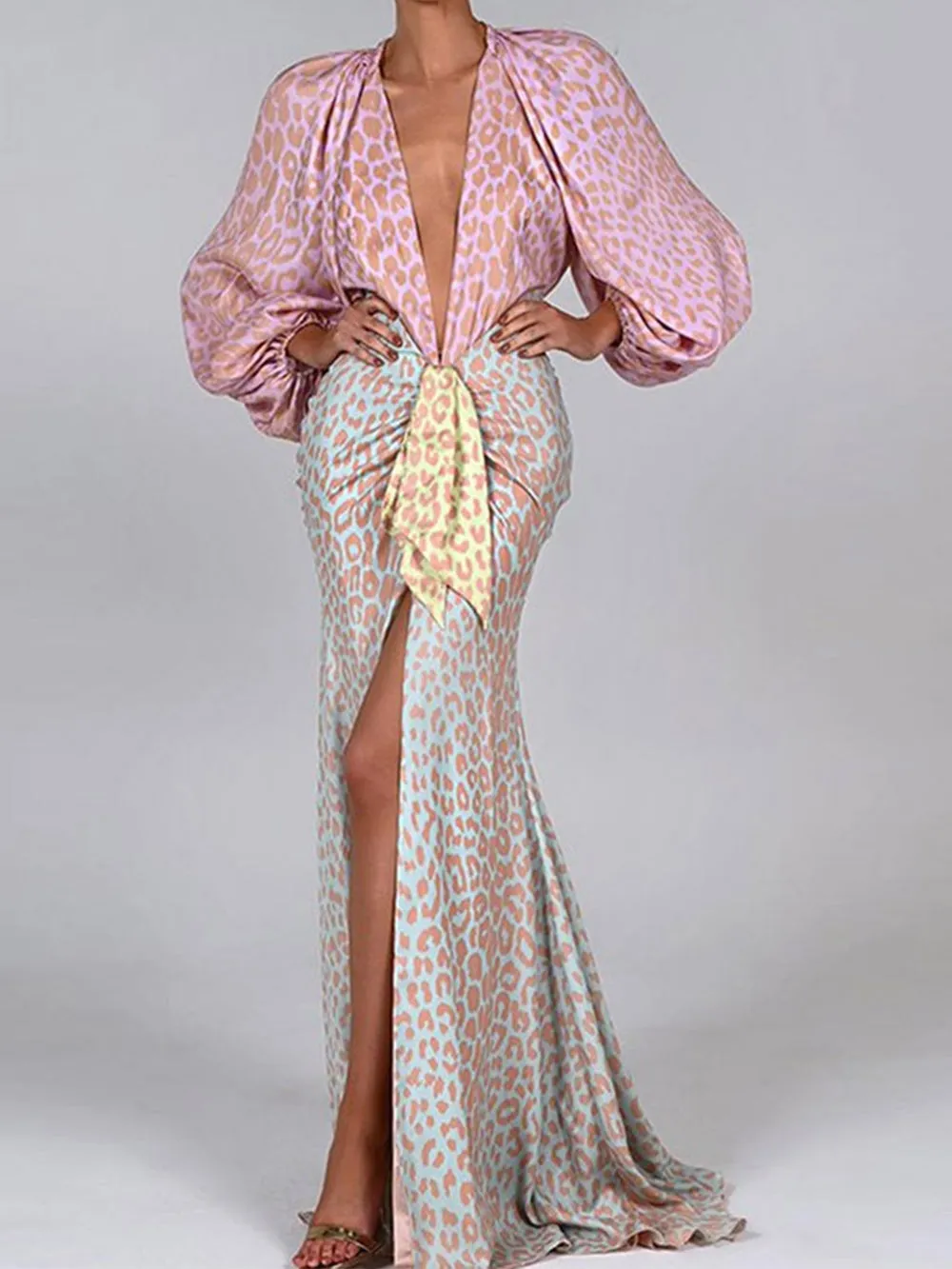 Swing Swing V-Neck Maxi Dress