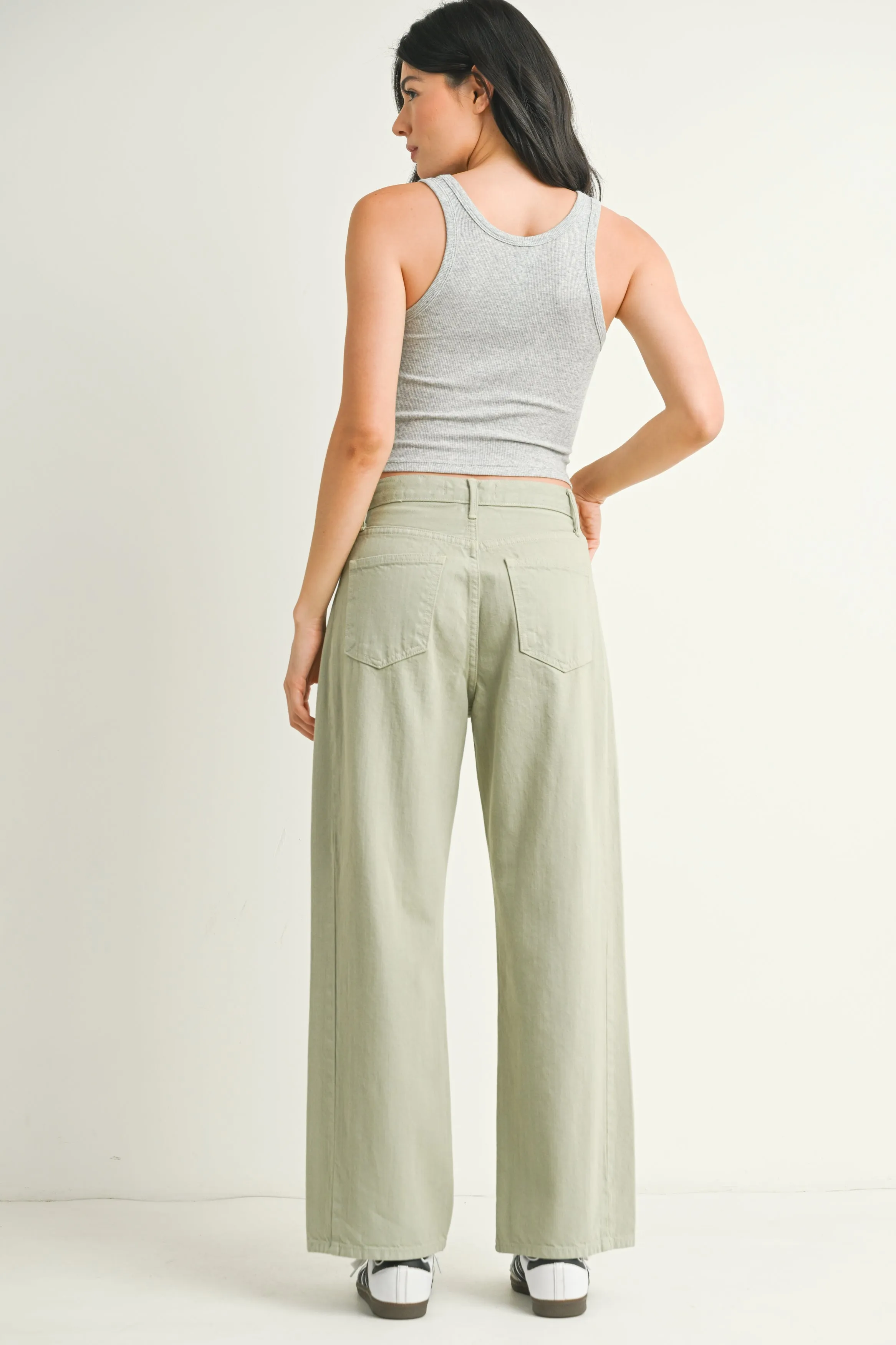 The Barrel Jean Twist